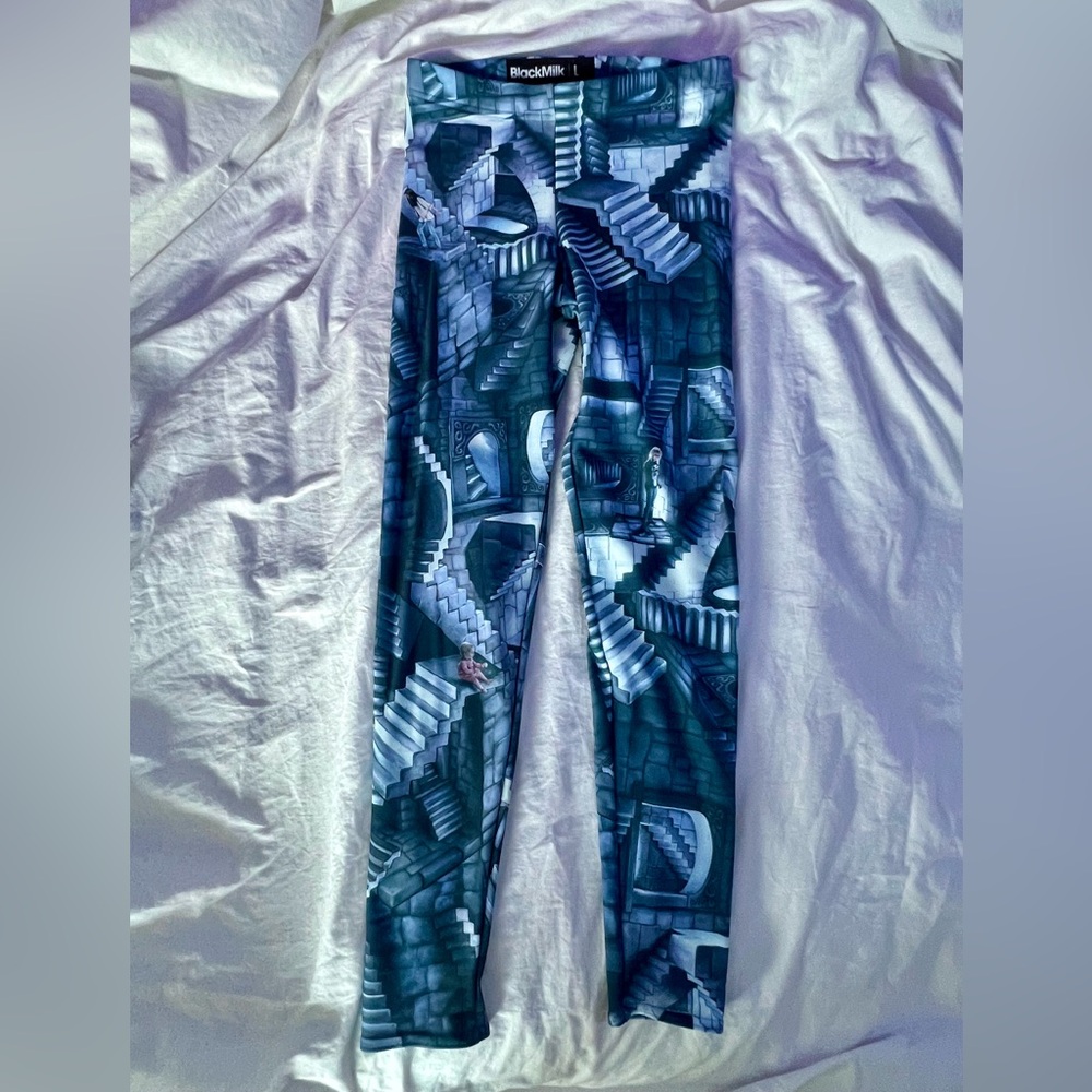 Blackmilk Labyrinth Leggings Toasties NWT